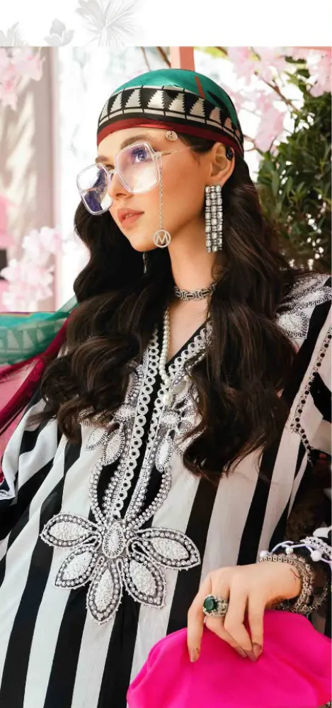 Unstitched Lawn Printed 3Pc With Ready To Wear Embroidered Dupatta And Organza Patches Premium Quality Fabric Elegant Practical Choice Casual Semi Formal 2 maria-b-636b-gallery